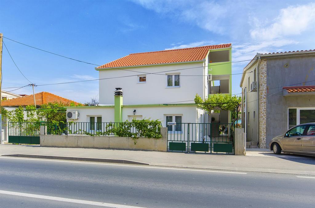 Apartments Branka Trogir Buitenkant foto